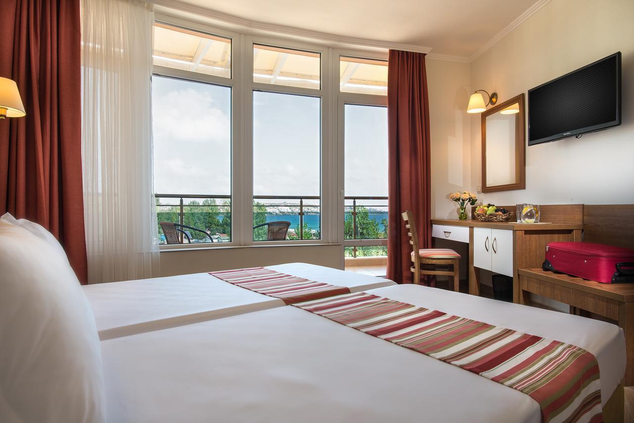 Hotel Miramar Sozopol Esterno foto